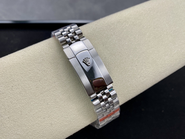 激安ロレックス着用イメージ